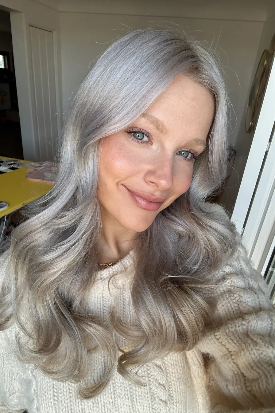 Elegant Cool Silver Lavender Long Layered Waves Hairstyle