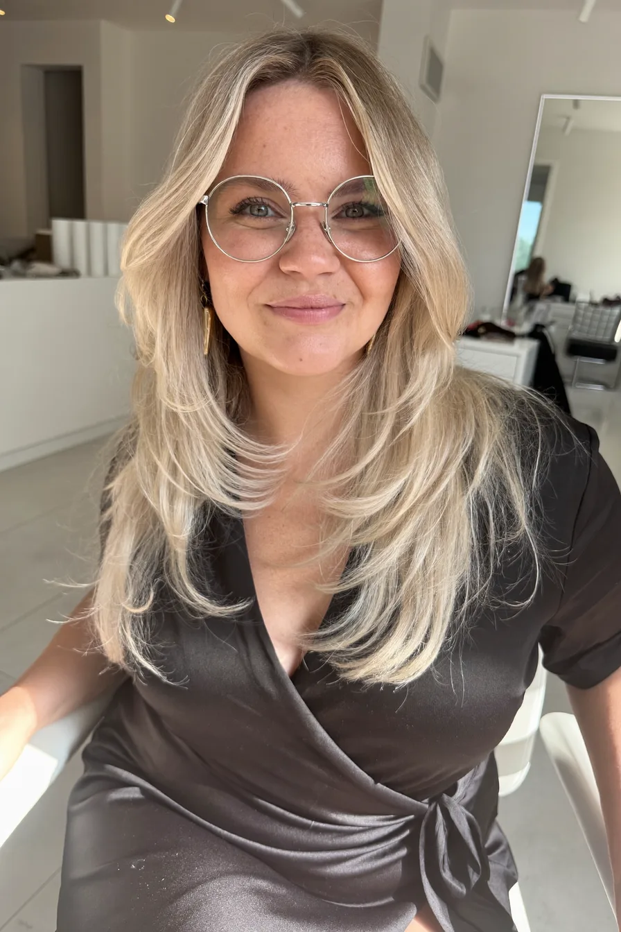 Sun-Kissed Long Layered Bob with Face-Framing Highlights