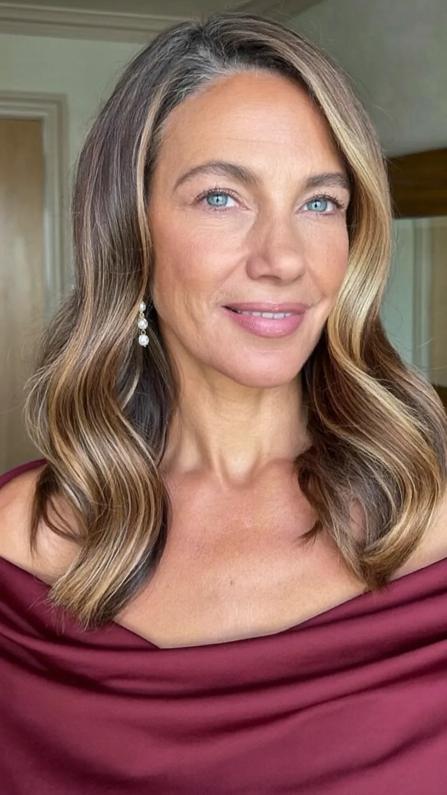 Soft Wavy Lob with Warm Caramel Balayage Highlights