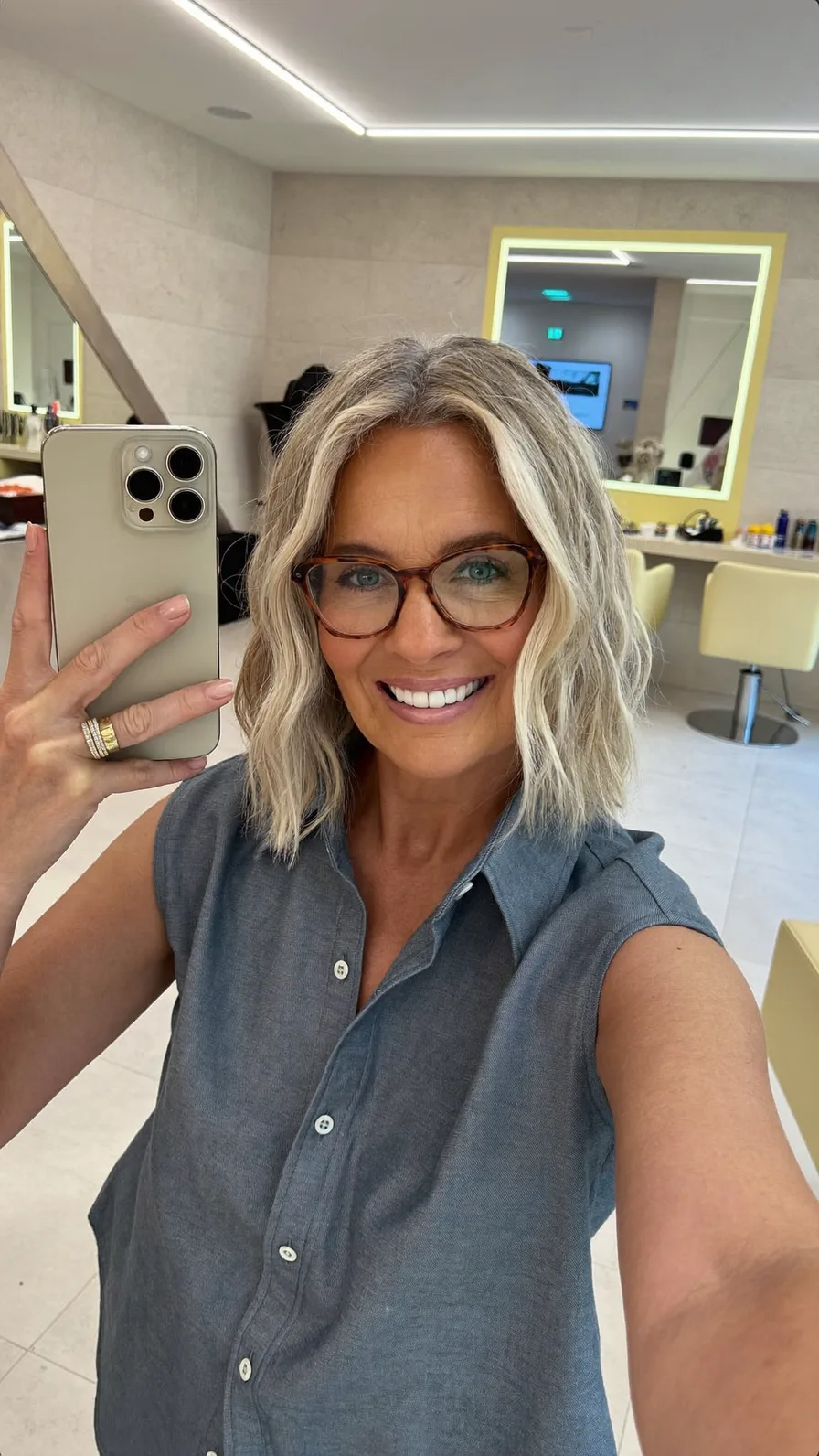 Modern Shoulder-Length Lob with Cool Ash Blonde Highlights