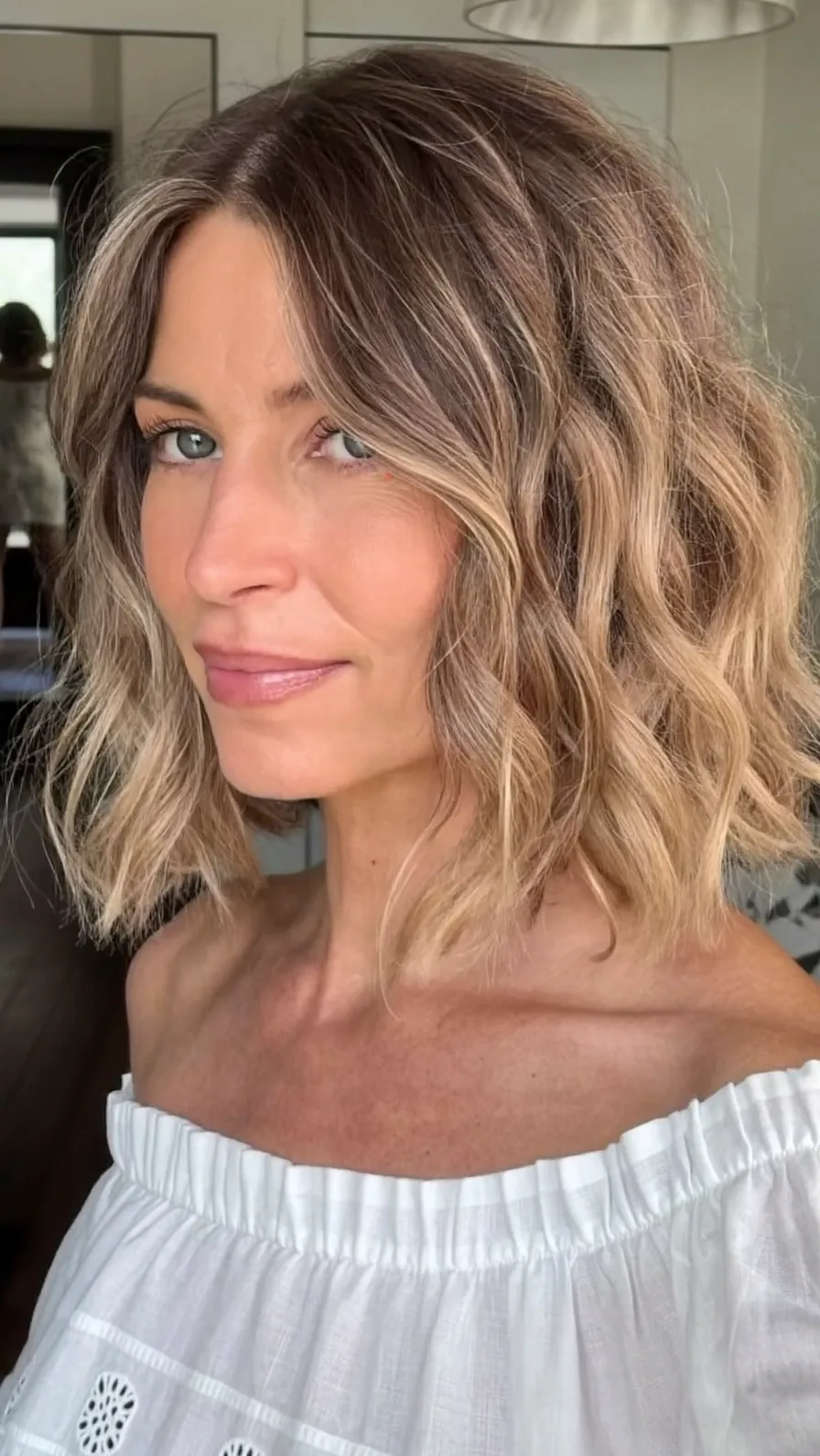 Chin-Length Textured Lob with Ashen Blonde Balayage Highlights