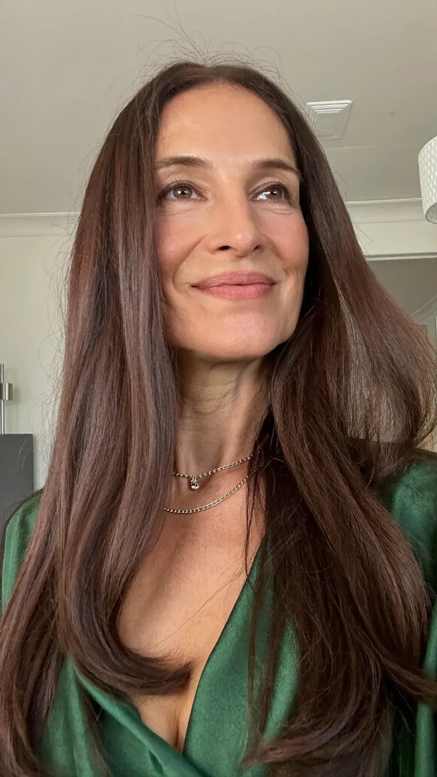 Classic Long Layers with Center Part and Rounded Ends