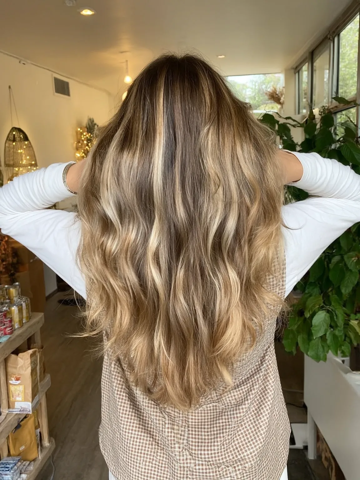 multi-dimensional honey blonde balayage layers