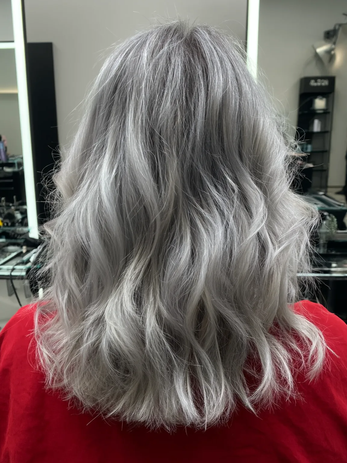 Voluminous Silver Frost Medium Waves