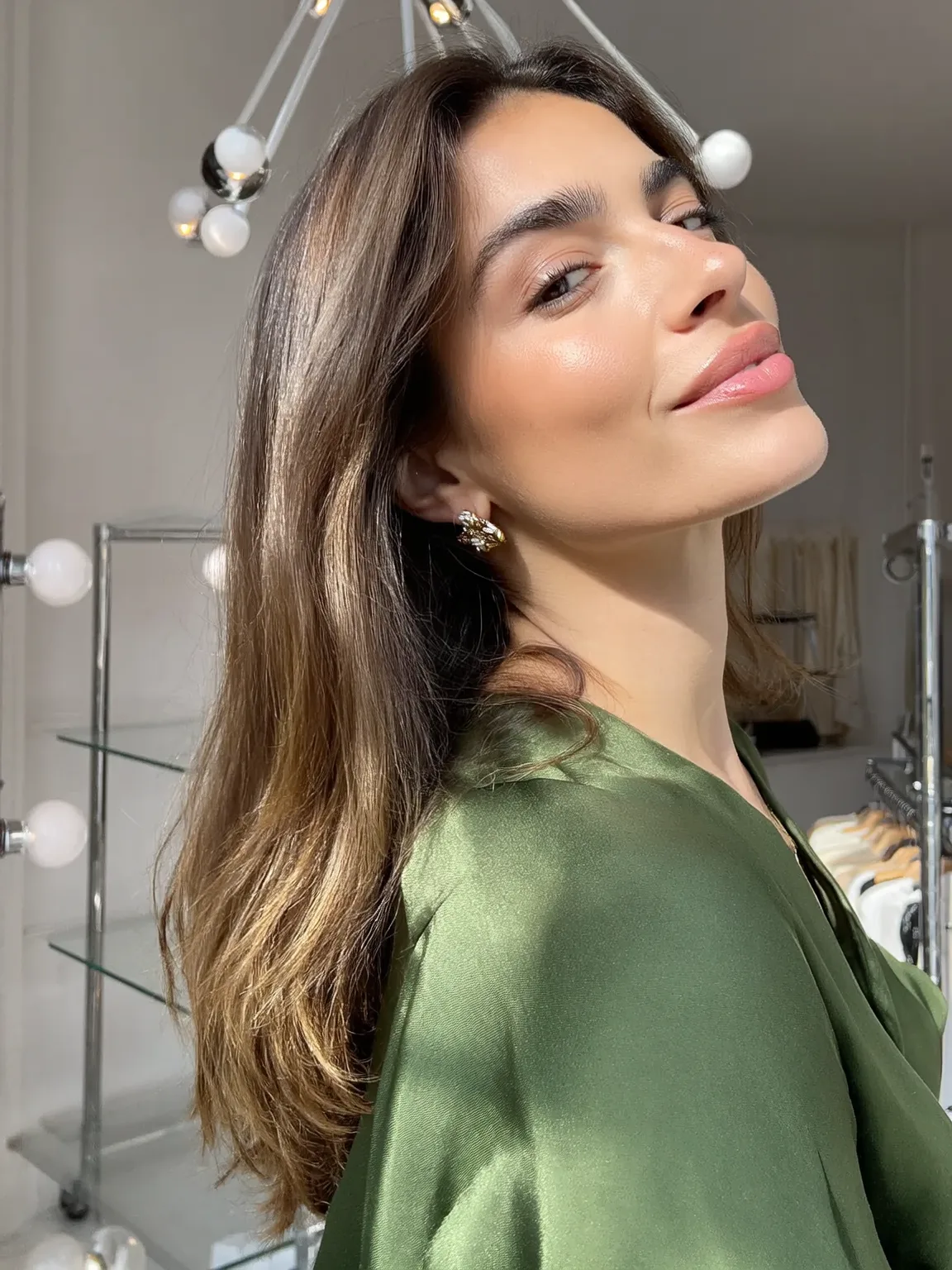 Long Layered Waves with Sun-Kissed Balayage