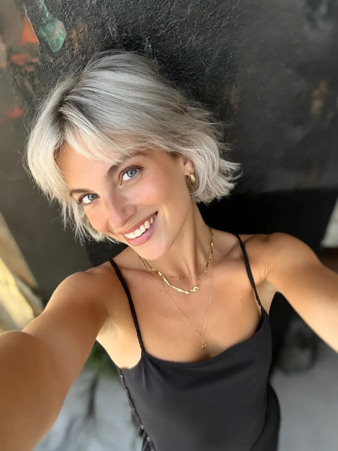 Wavy Chin-Length Platinum Silver Bob with Curtain Bangs