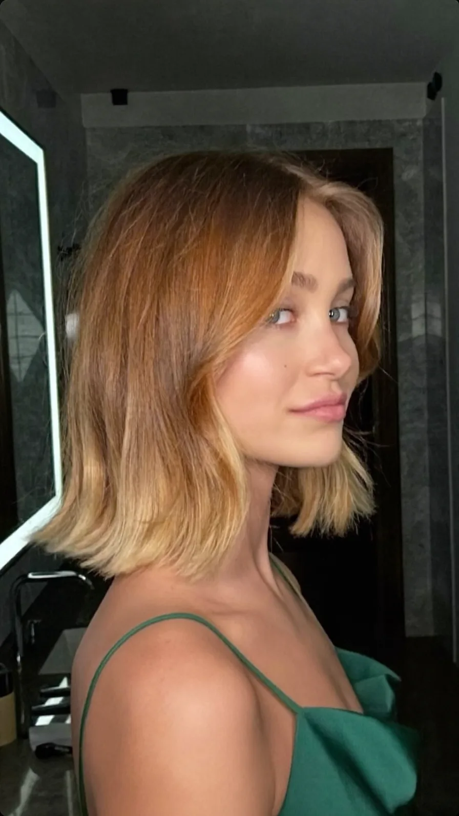 Warm Caramel Brown Shoulder-Length Lob with Balayage Highlights