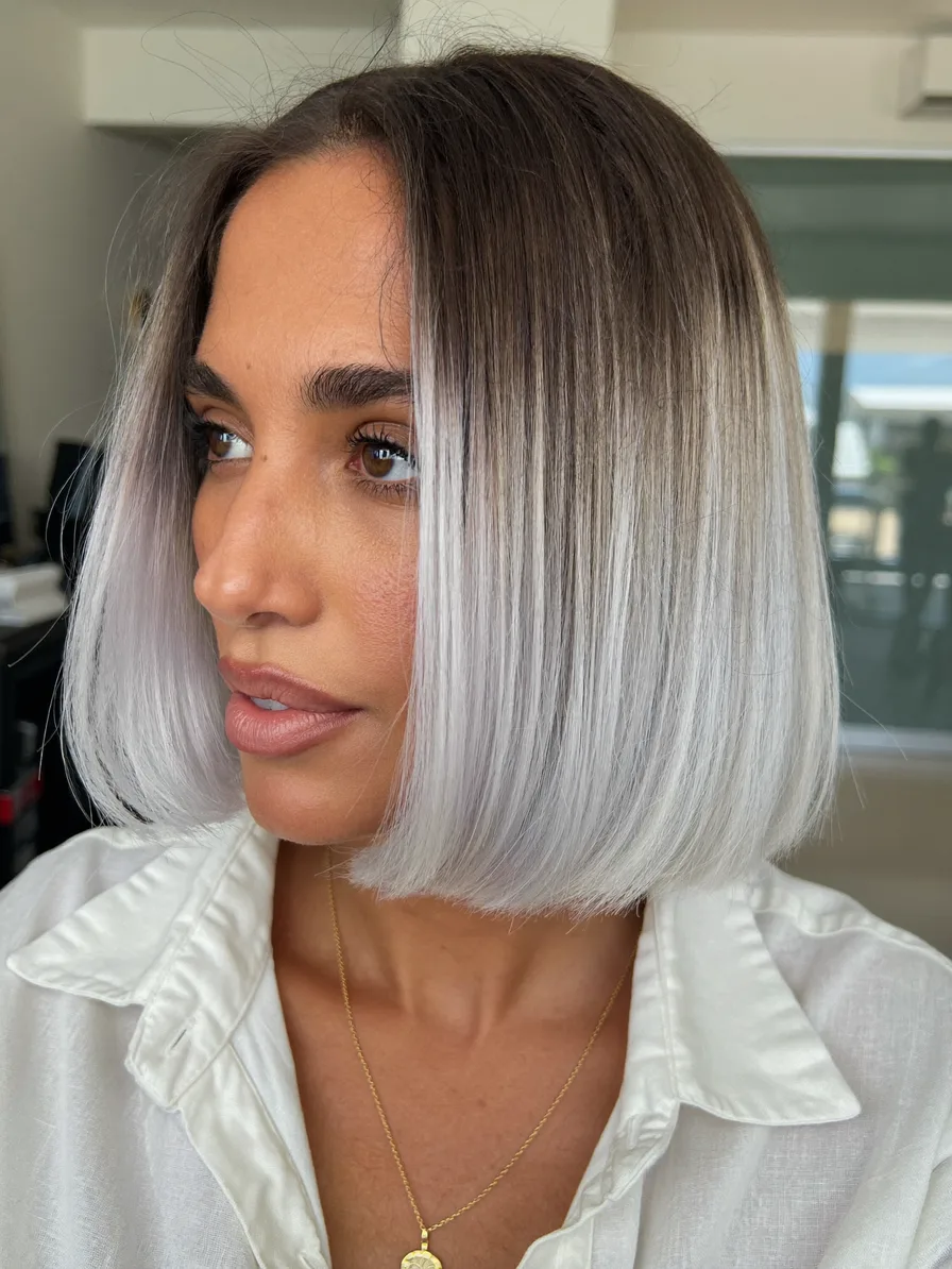 Sleek Chin-Length Ombre Bob with Blunt Ends