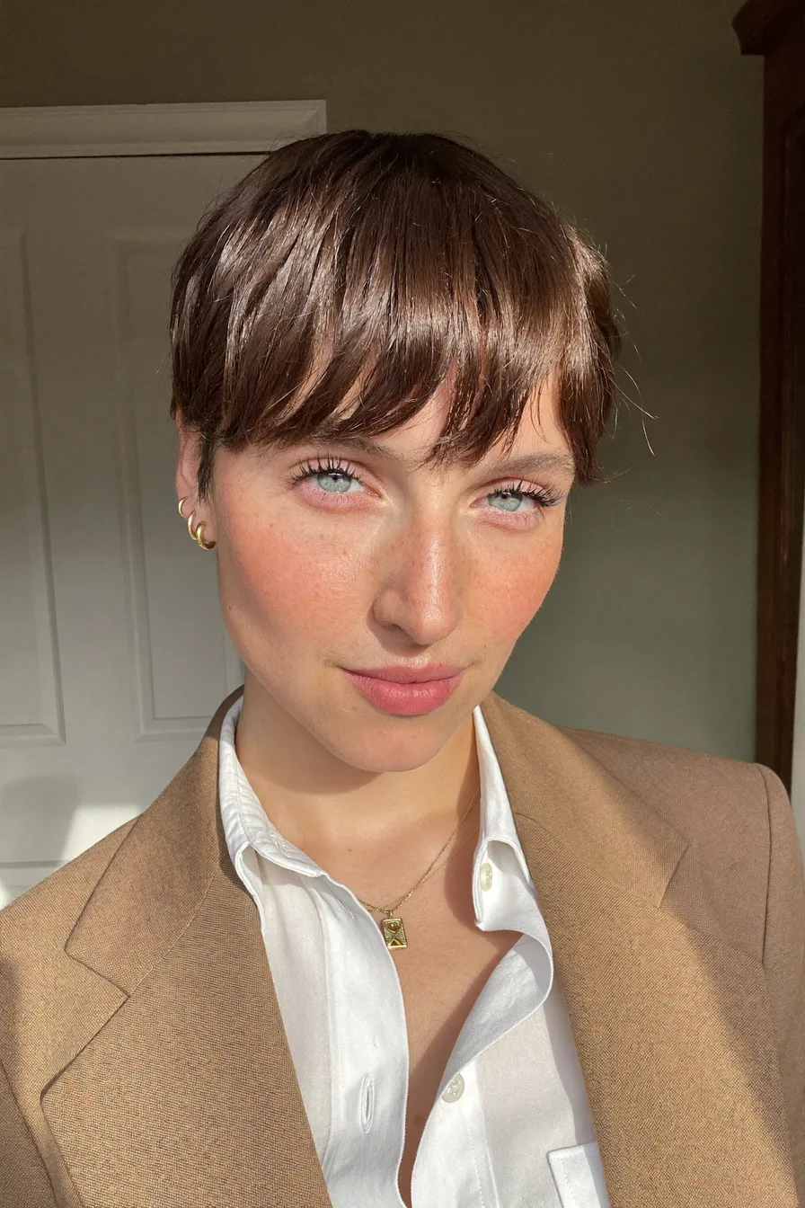 Textured Brown Pixie-Bob With Soft Wispy Fringe