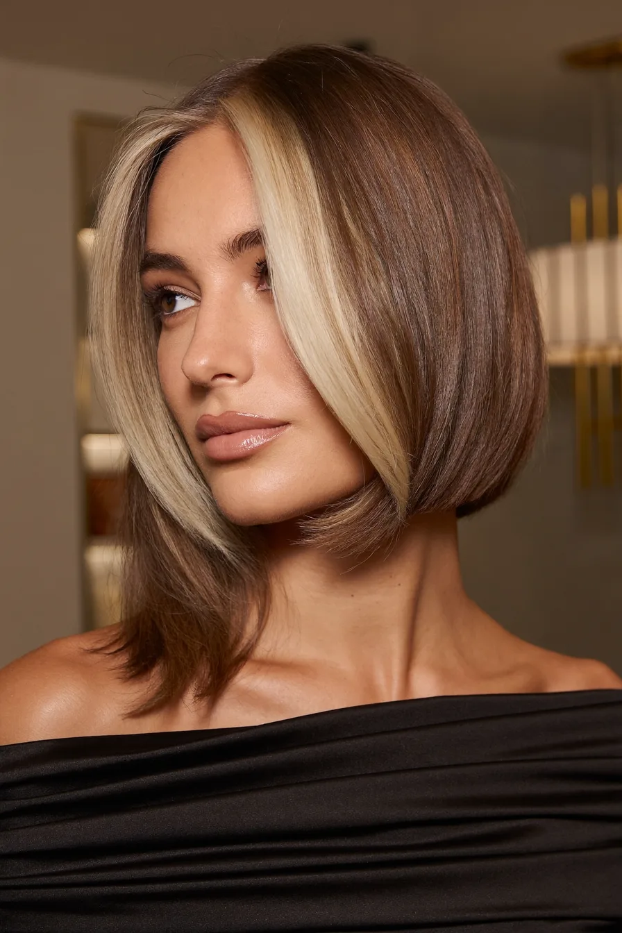 Chic Chin-Length Bob with Money-Piece Blonde Highlights
