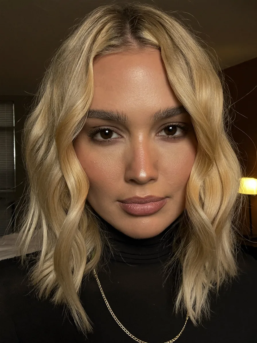 Modern Wavy Lob with Center Part and Curtain Bangs