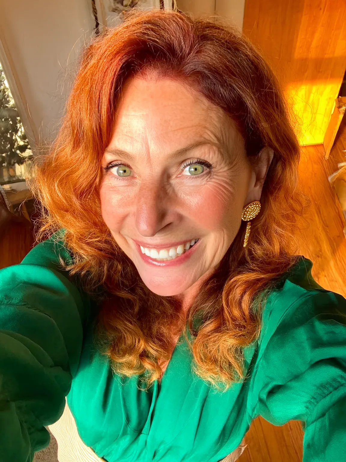 Long Voluminous Copper Layers Without Bangs for Heart Faces