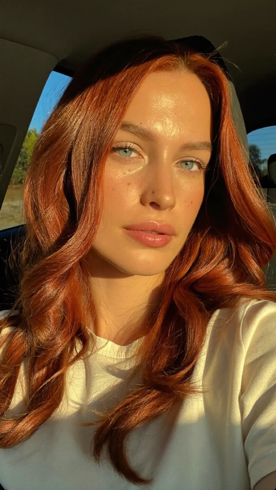 Rich Copper Red Long Layers with Flowing Natural Waves