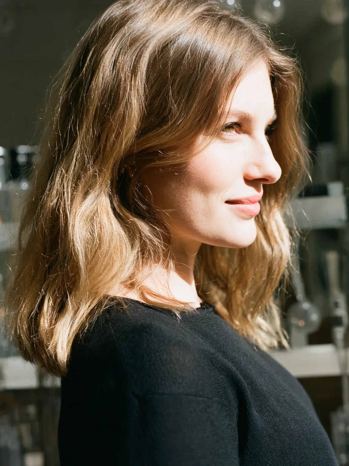 Flowing Wavy Lob in Sandy Blonde Sheen