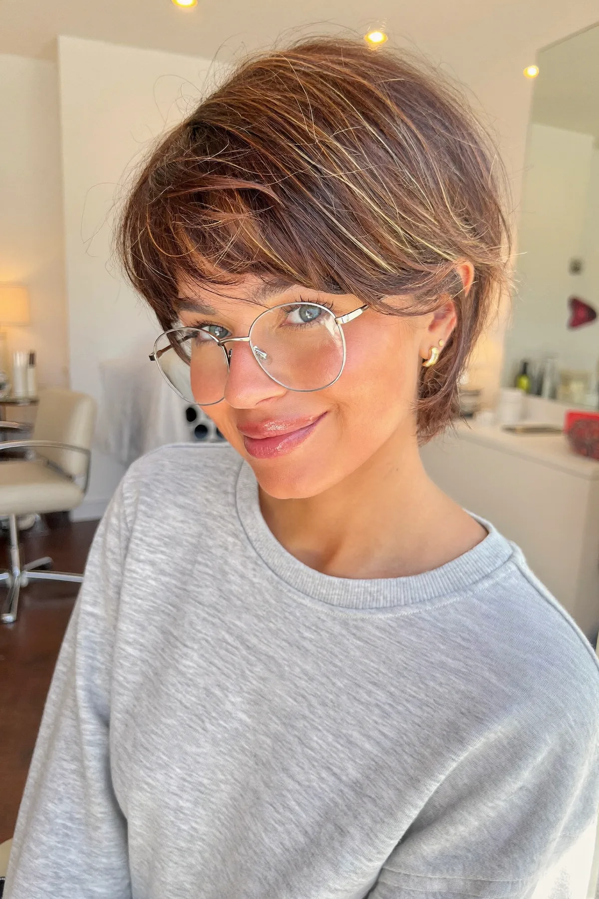 Chin-Length Caramel Bronde Balayage Shag with Full Fringe Bangs