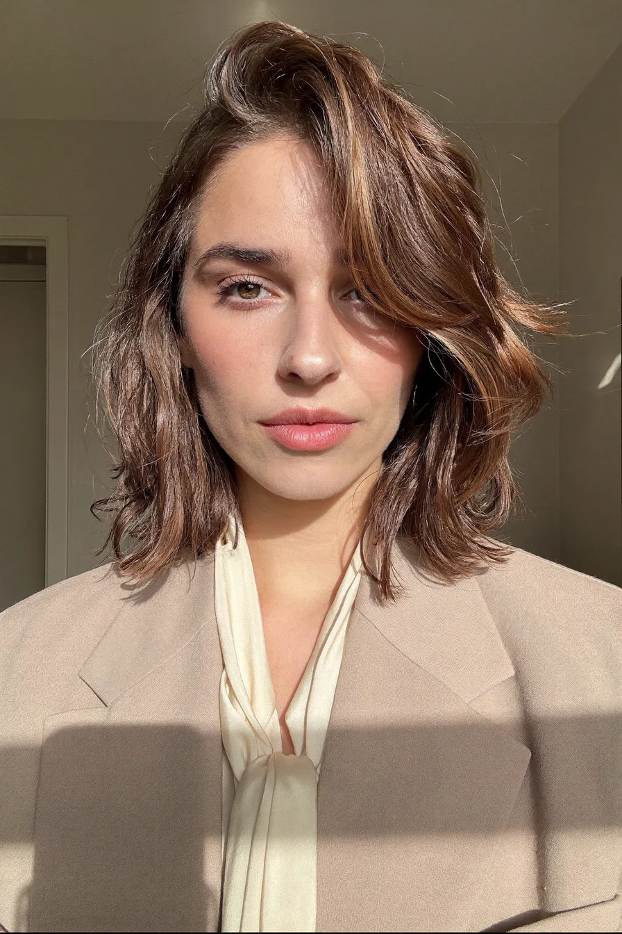 Textured Side-Part Shaggy Bob for Effortless Volume