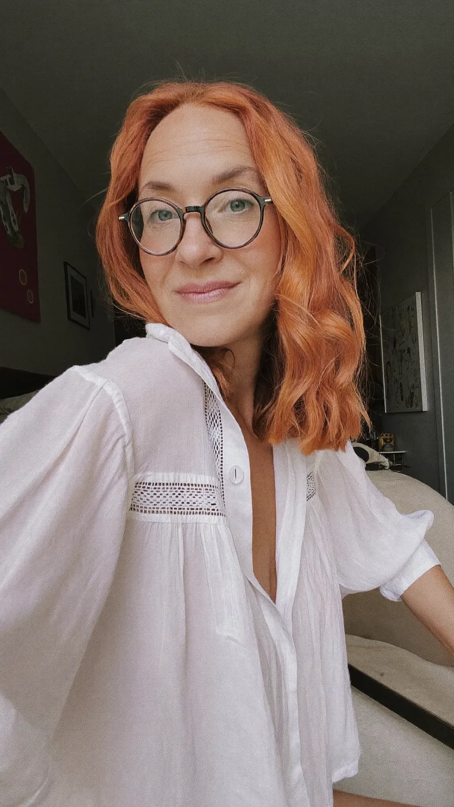 Vibrant Copper Shoulder-Length Long Layered Waves