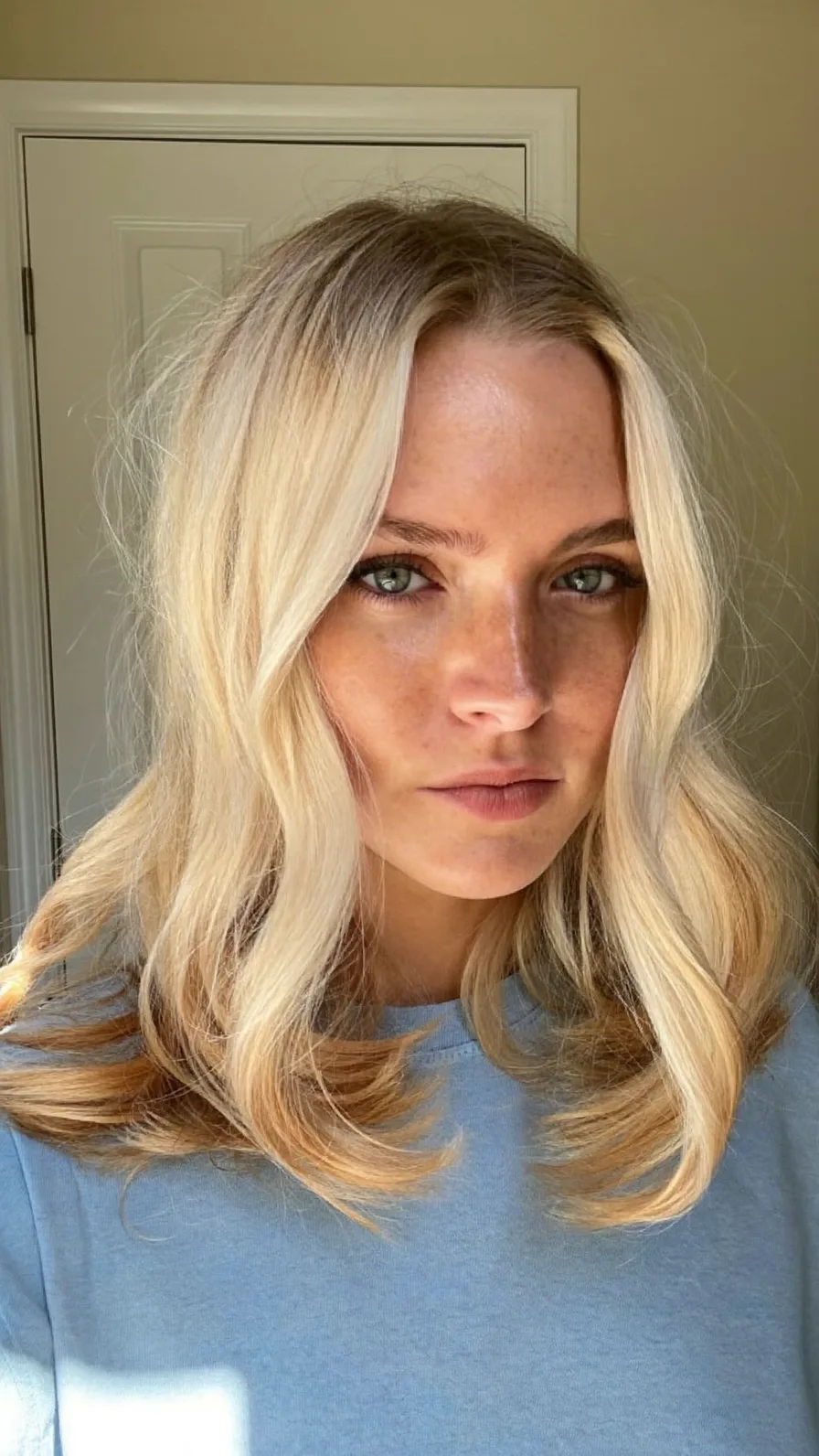 Soft Layered Shoulder-Length Waves with Curtain Bangs