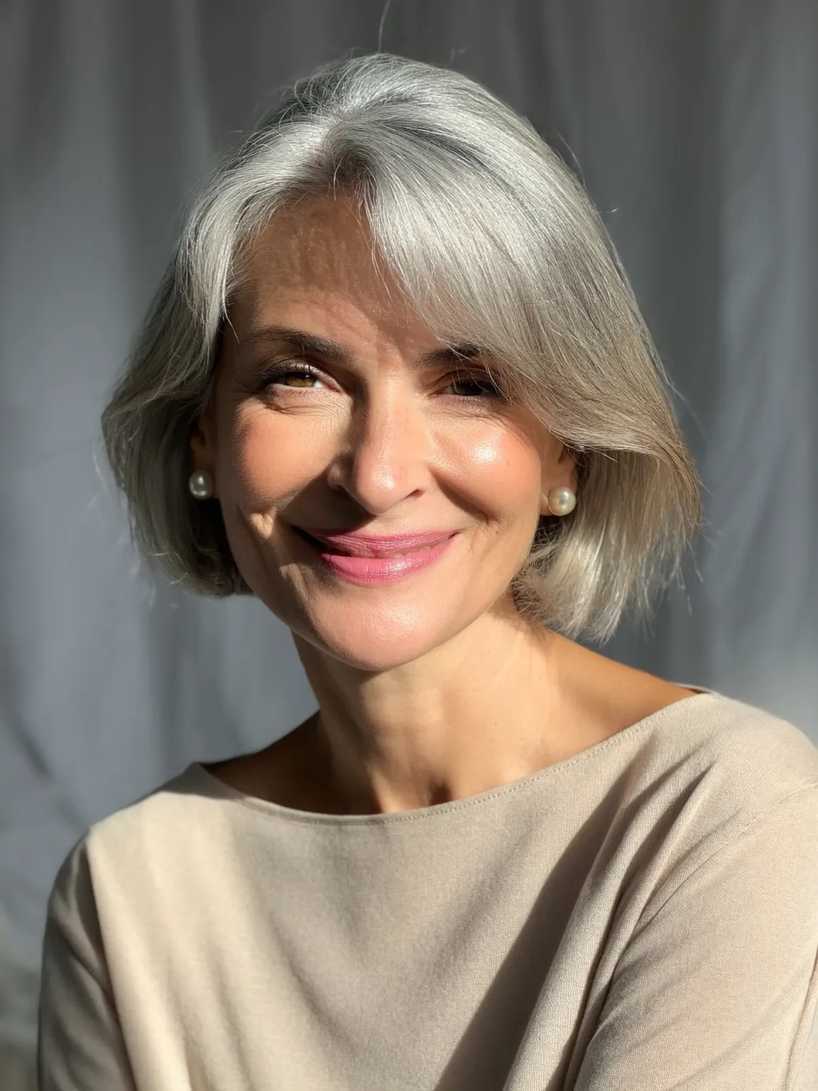 Heart-Flattering Silver Frost Straight Bob