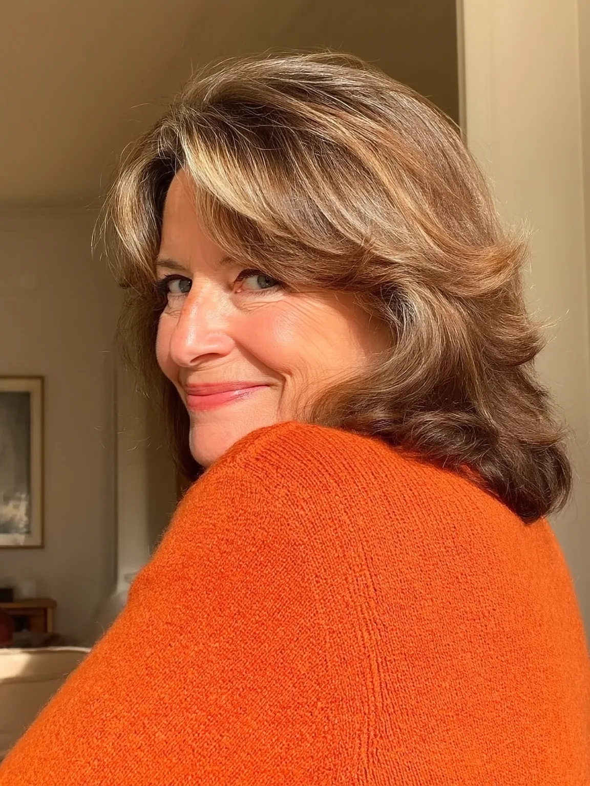 Layered Shoulder-Length Cut in Caramel with Highlights