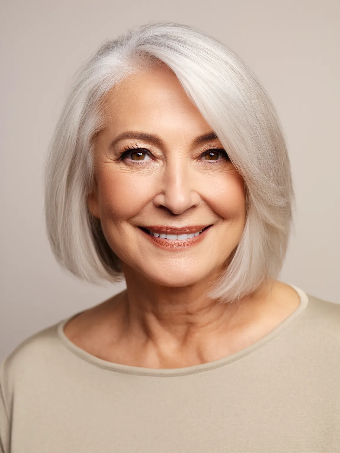 Chin-Length Silver Frost Bob with Air-Dried Straight Texture