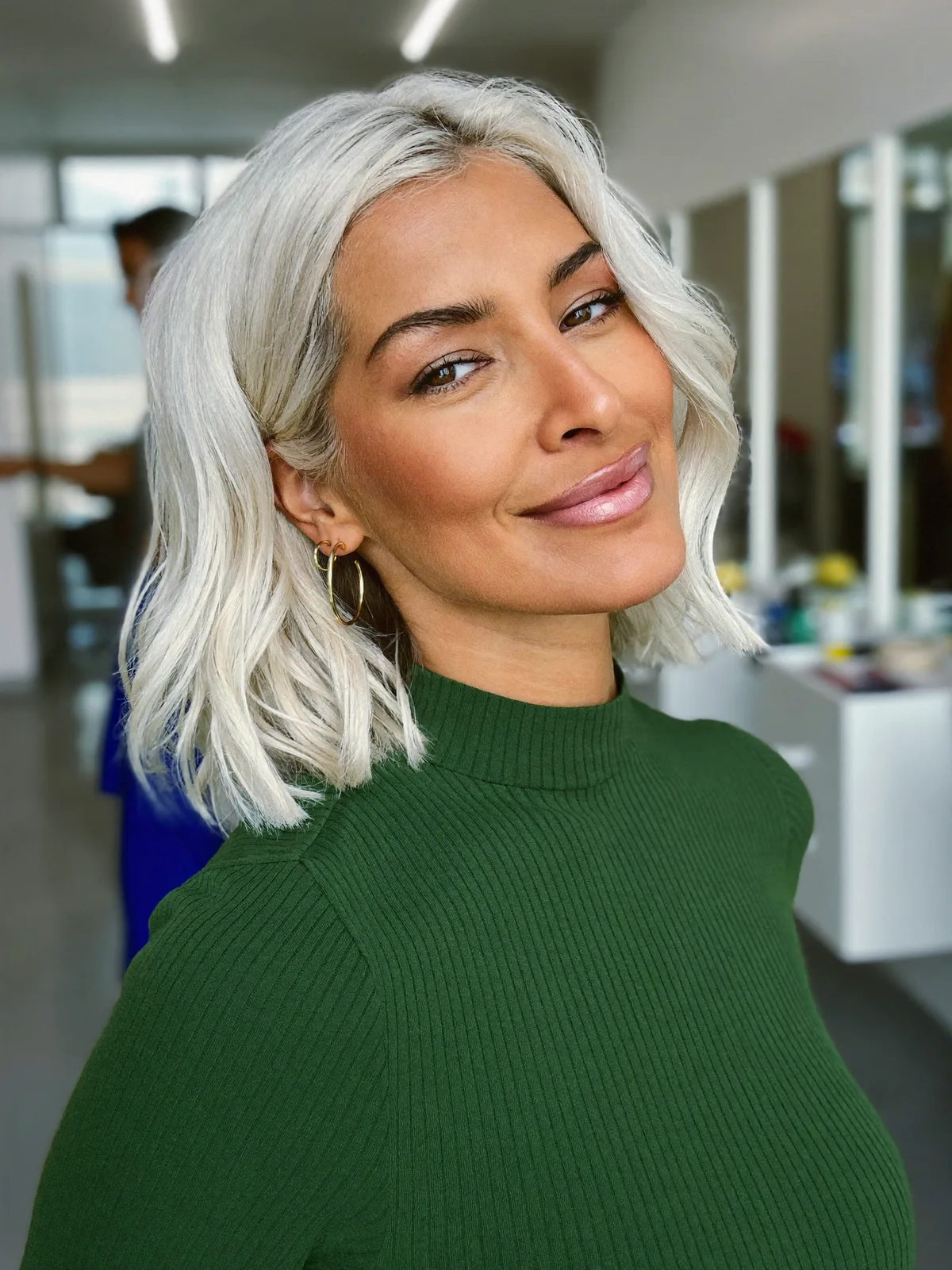 Modern Silver Frost Wavy Bob with Textured Layers