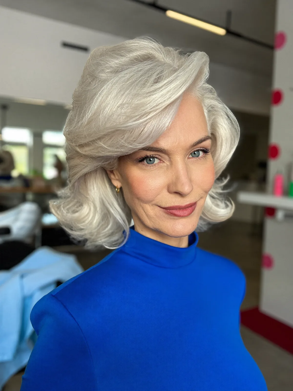 Silver Frost Voluminous Layered Bob with Face-Framing Waves