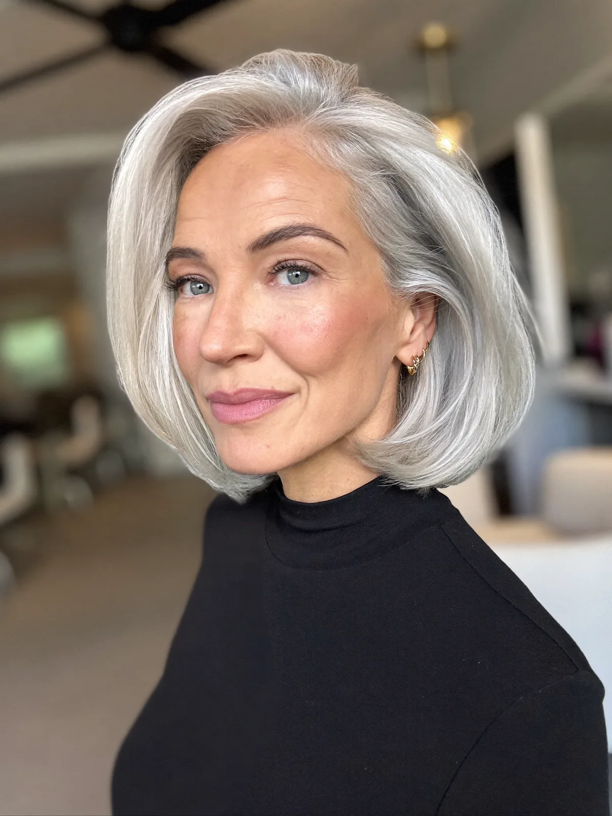 Chic Silver Frost Voluminous Bob with Side-Swept Part
