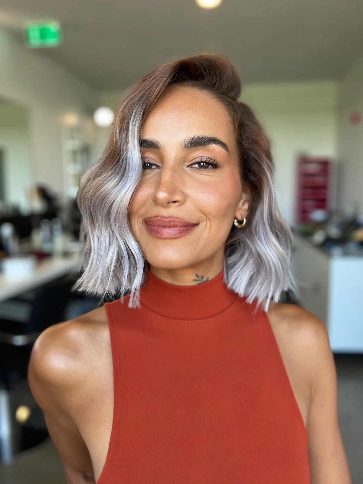 Soft Silver Frost Wavy Bob with Deep Side Part