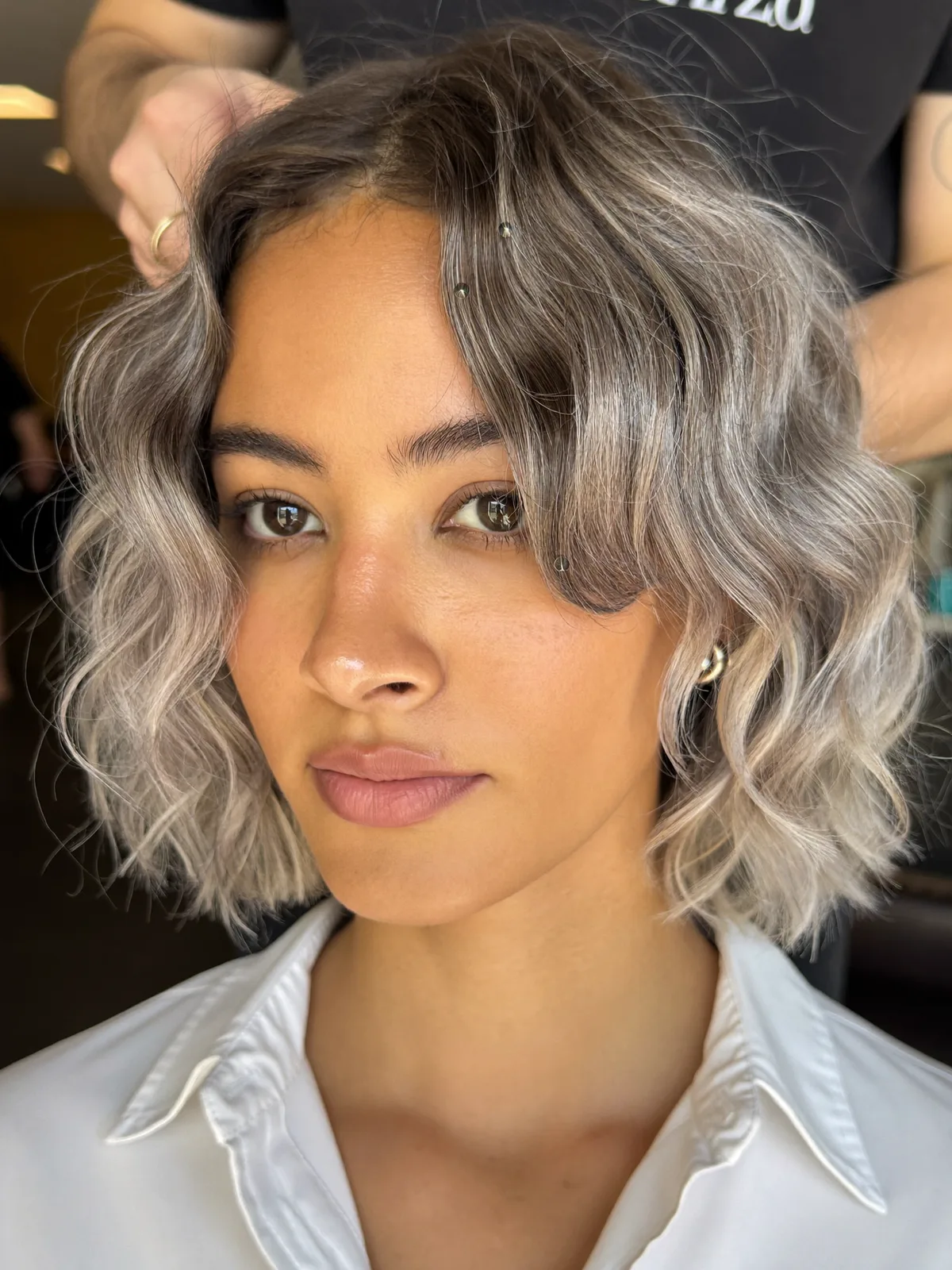 Silver Frost Wavy Bob with Soft Face-Framing Layers