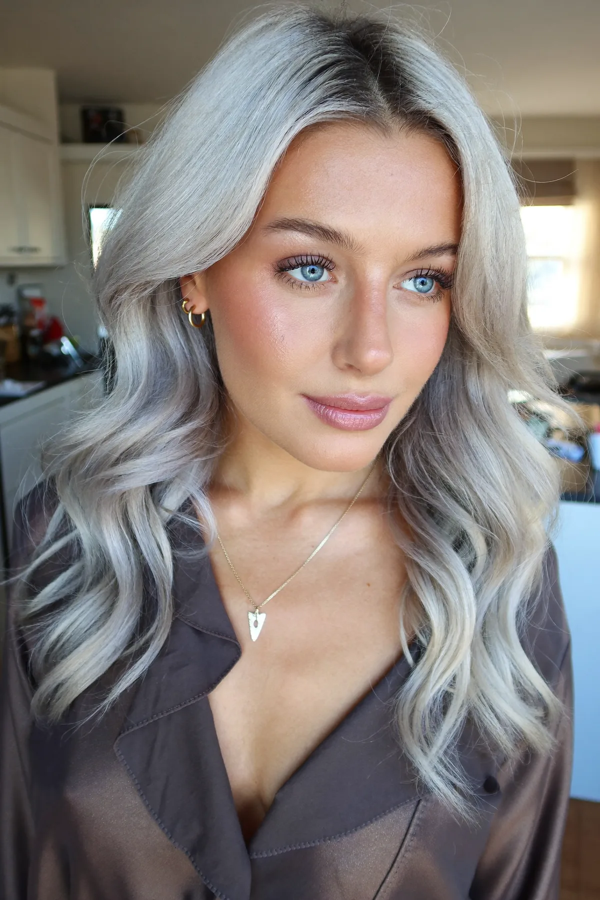 Silver Frost Long Layers with Soft-Lived Waves for a Chic Look