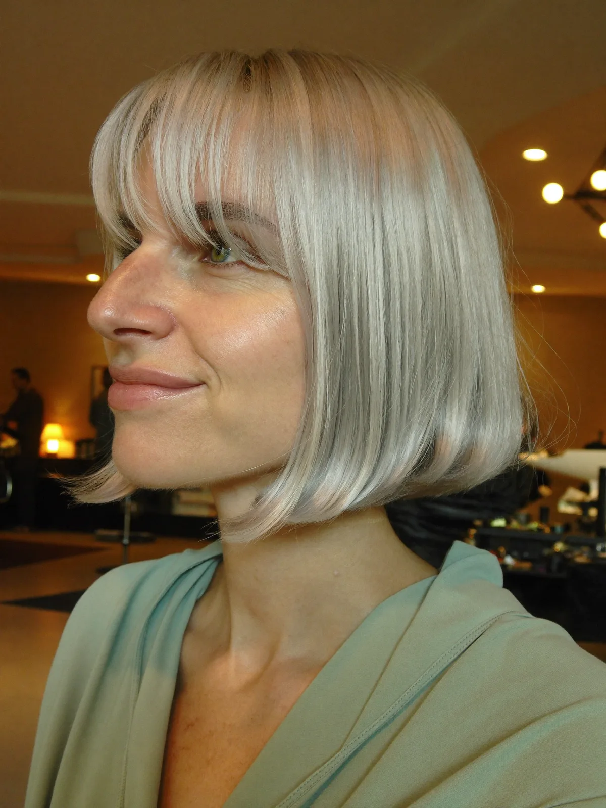 Silver Frost Classic Bob with Soft Curtain Bangs