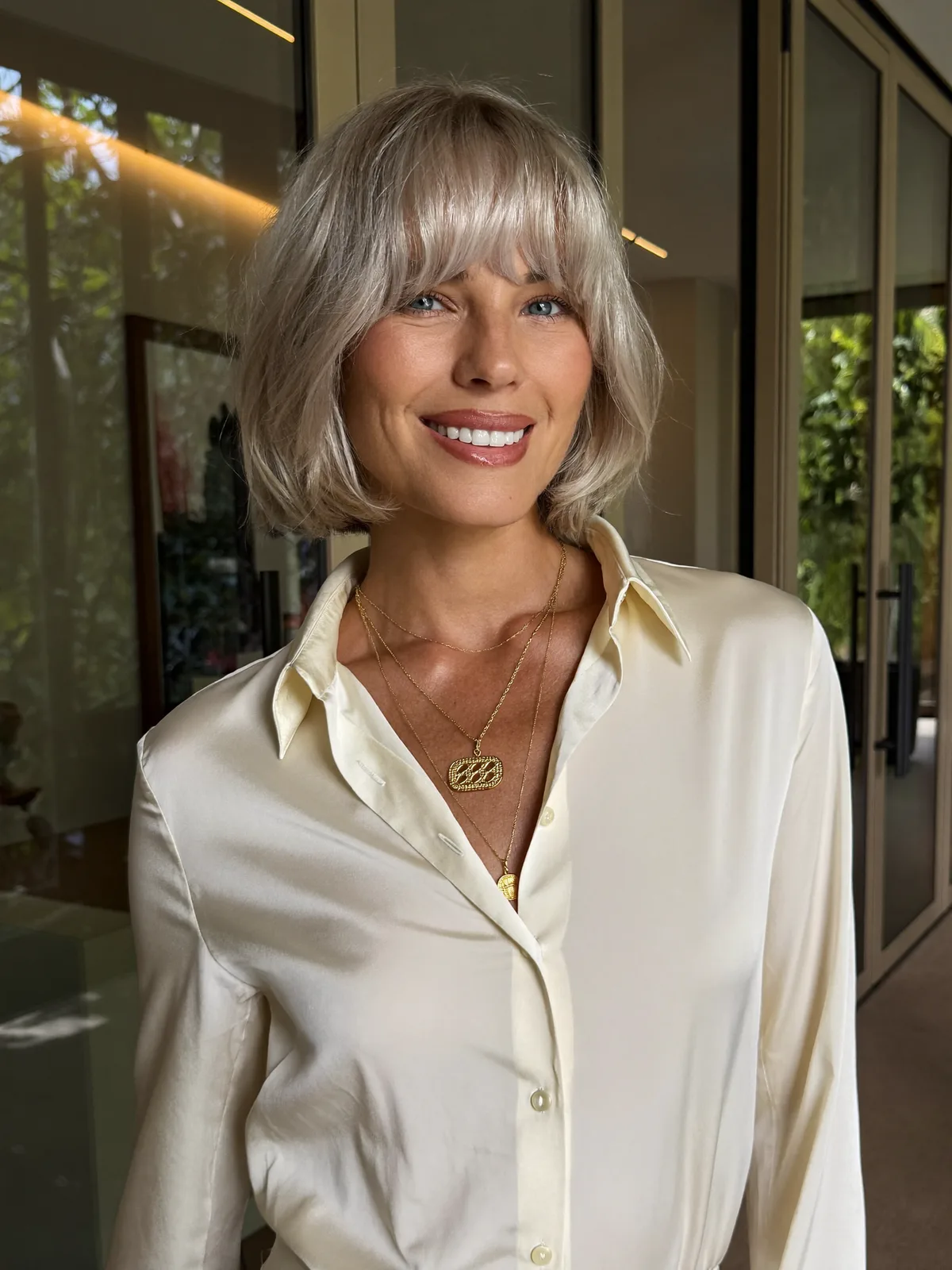 Silver Frost Jaw-Length Bob with Soft Wispy Bangs