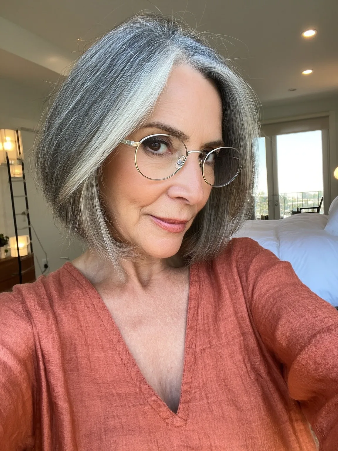 Heart-Shaped Face Silver Grey Bob Without Bangs