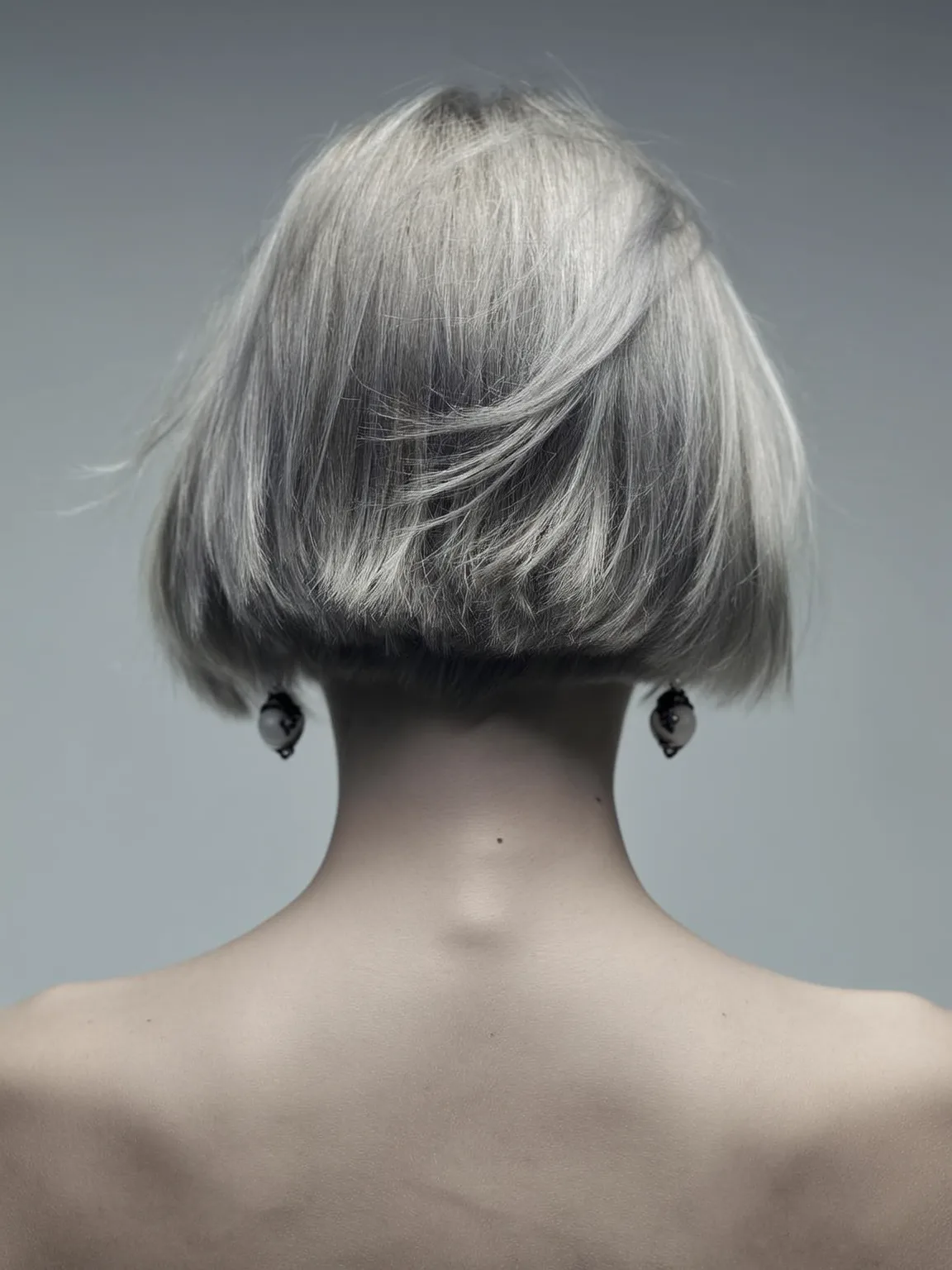 Short Straight Silver Frost Bob Without Bangs