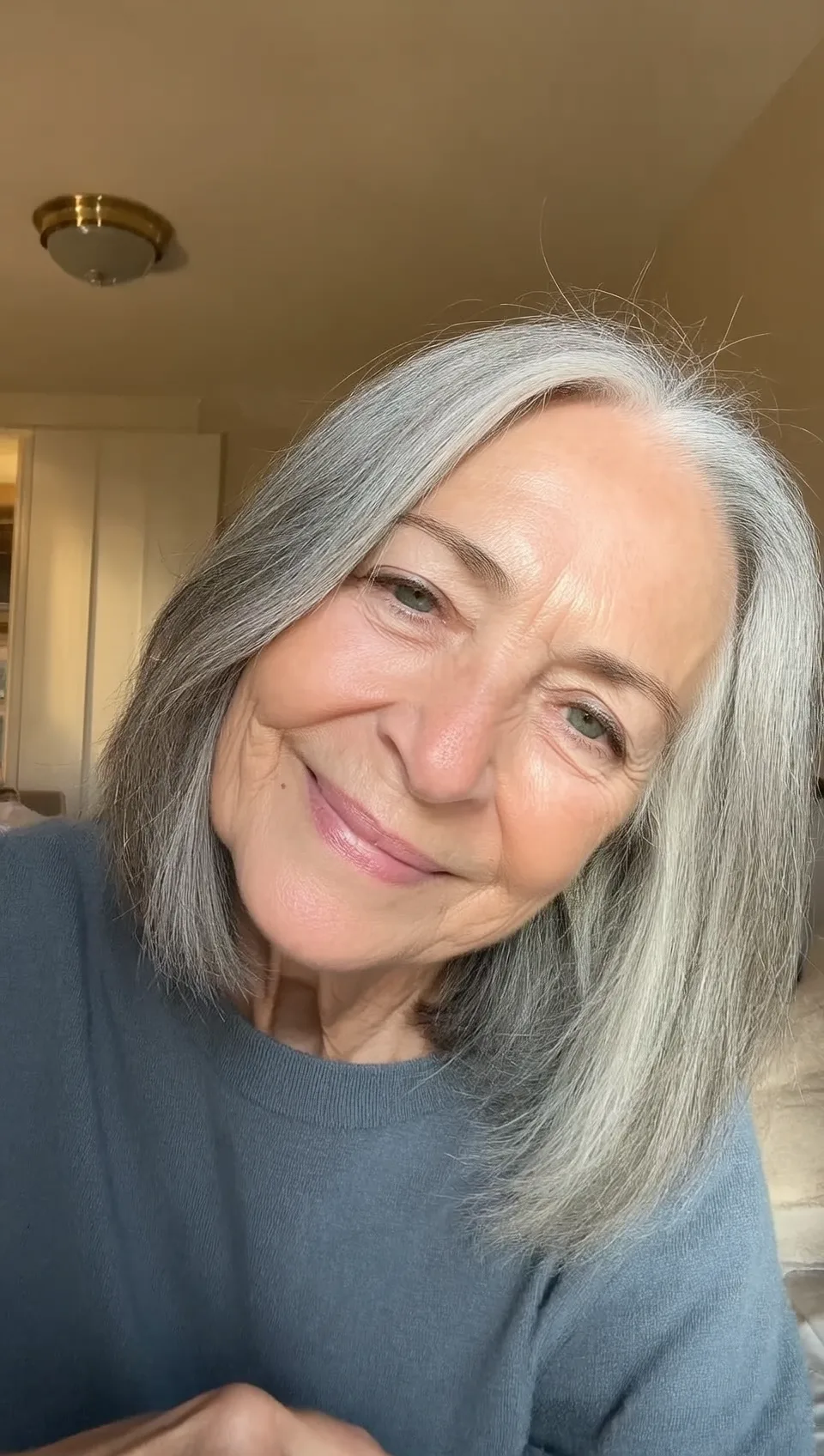 Medium-Length Wavy Lob Embellished in Silver Frost