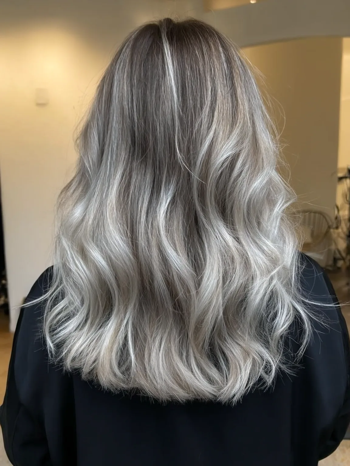 Voluminous Silver Frost Wavy Lob with Shoulder Length