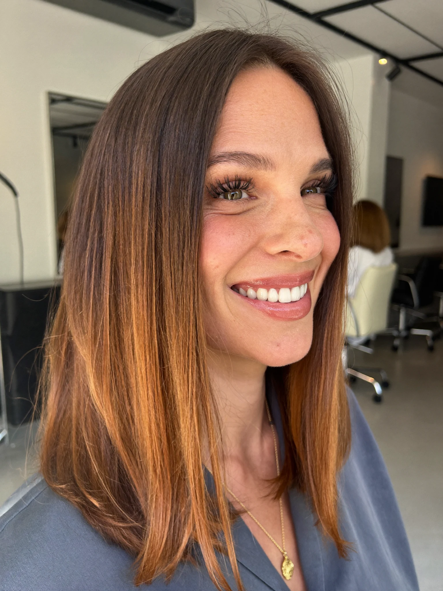Collarbone Lob with Subtle Balayage and Straight Finish