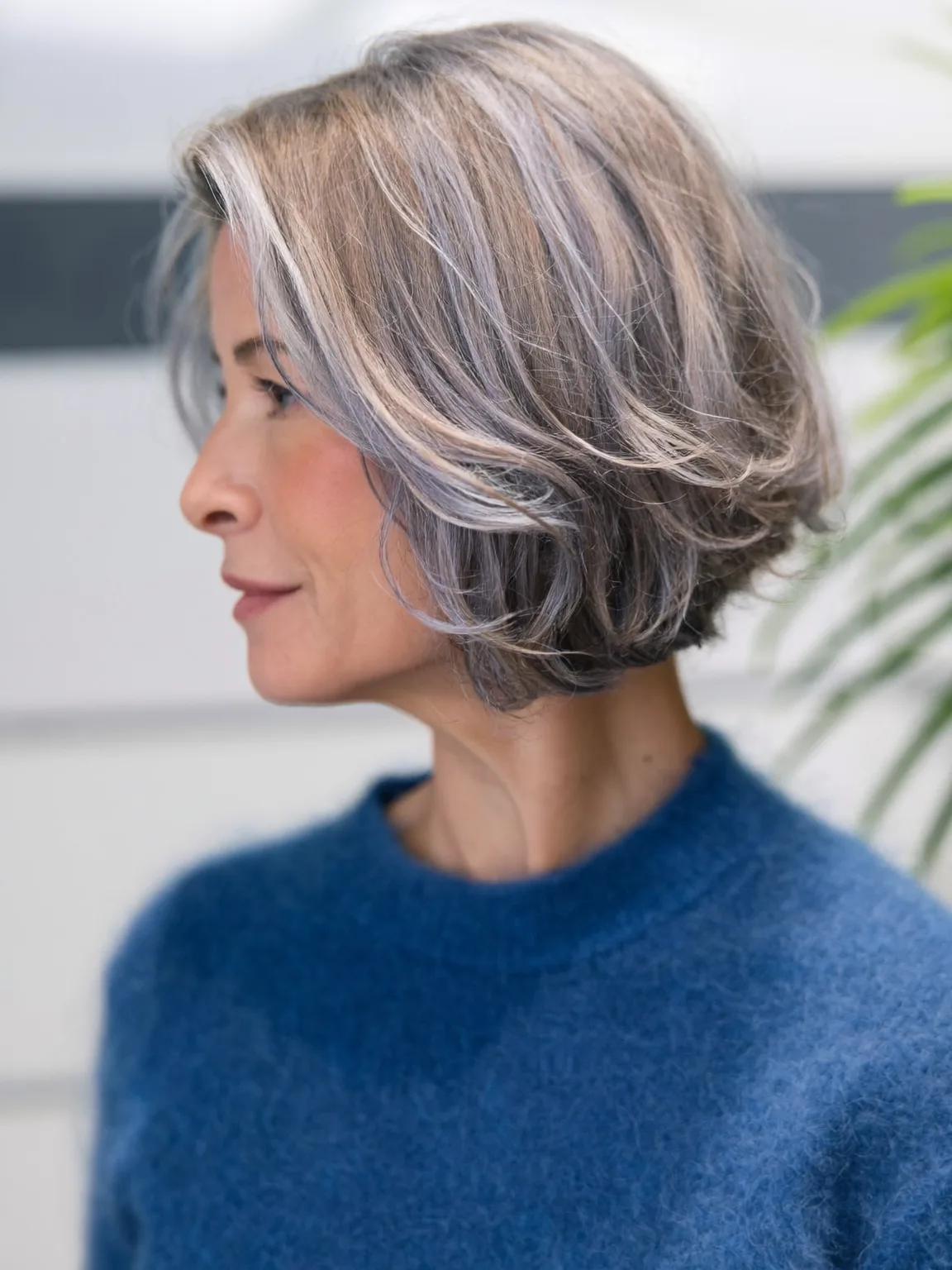 Oval Face Wavy Silver Frost Bob Without Bangs