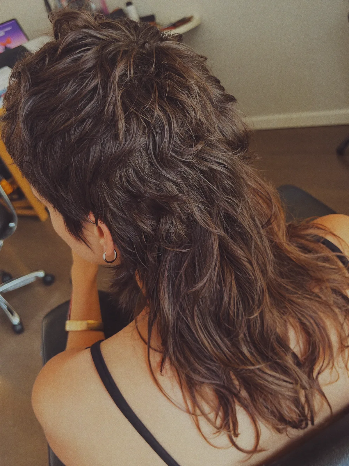 Textured Soft Wolf Cut Featuring Tousled Layers for Effortless Volume