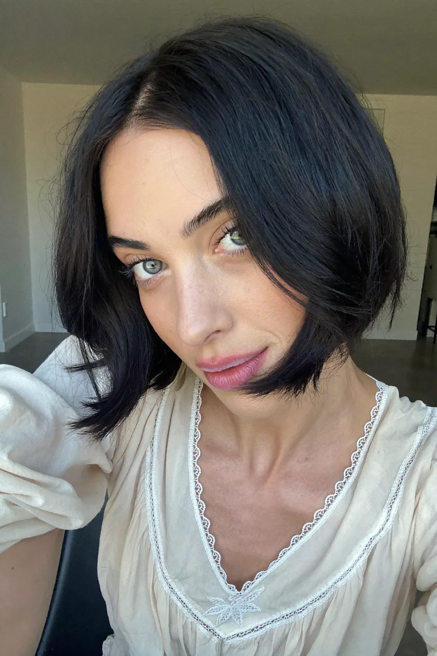 Chic Center-Parted Short Straight Bob With Tucked Ends