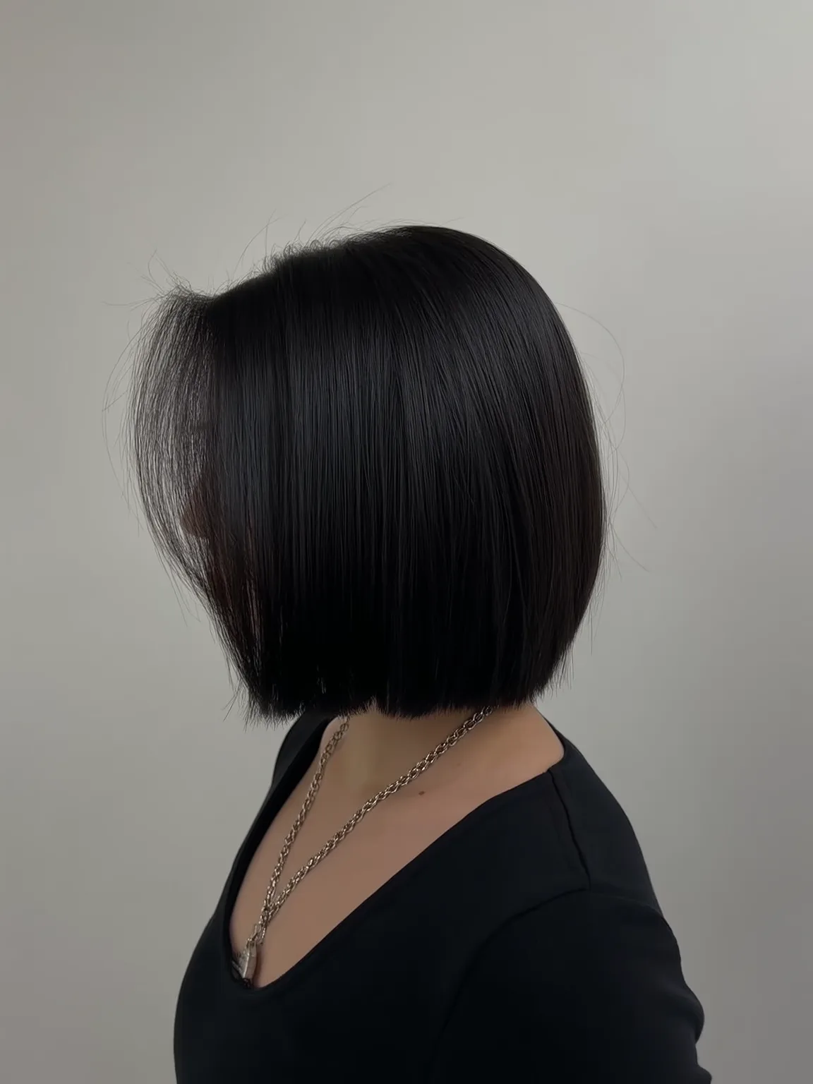 Rich Espresso Brown Chin-Length Bob Without Bangs