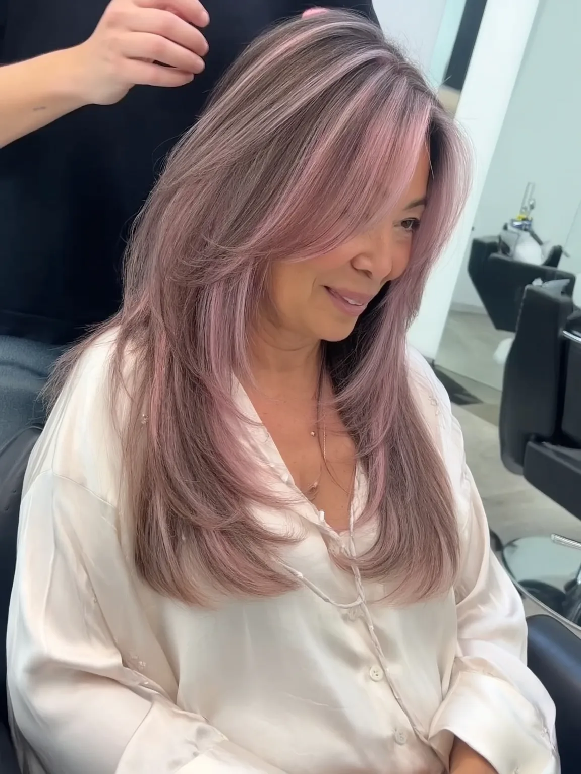 50 Elegant U-Shape Haircuts for Long Hair With Flowing Layers