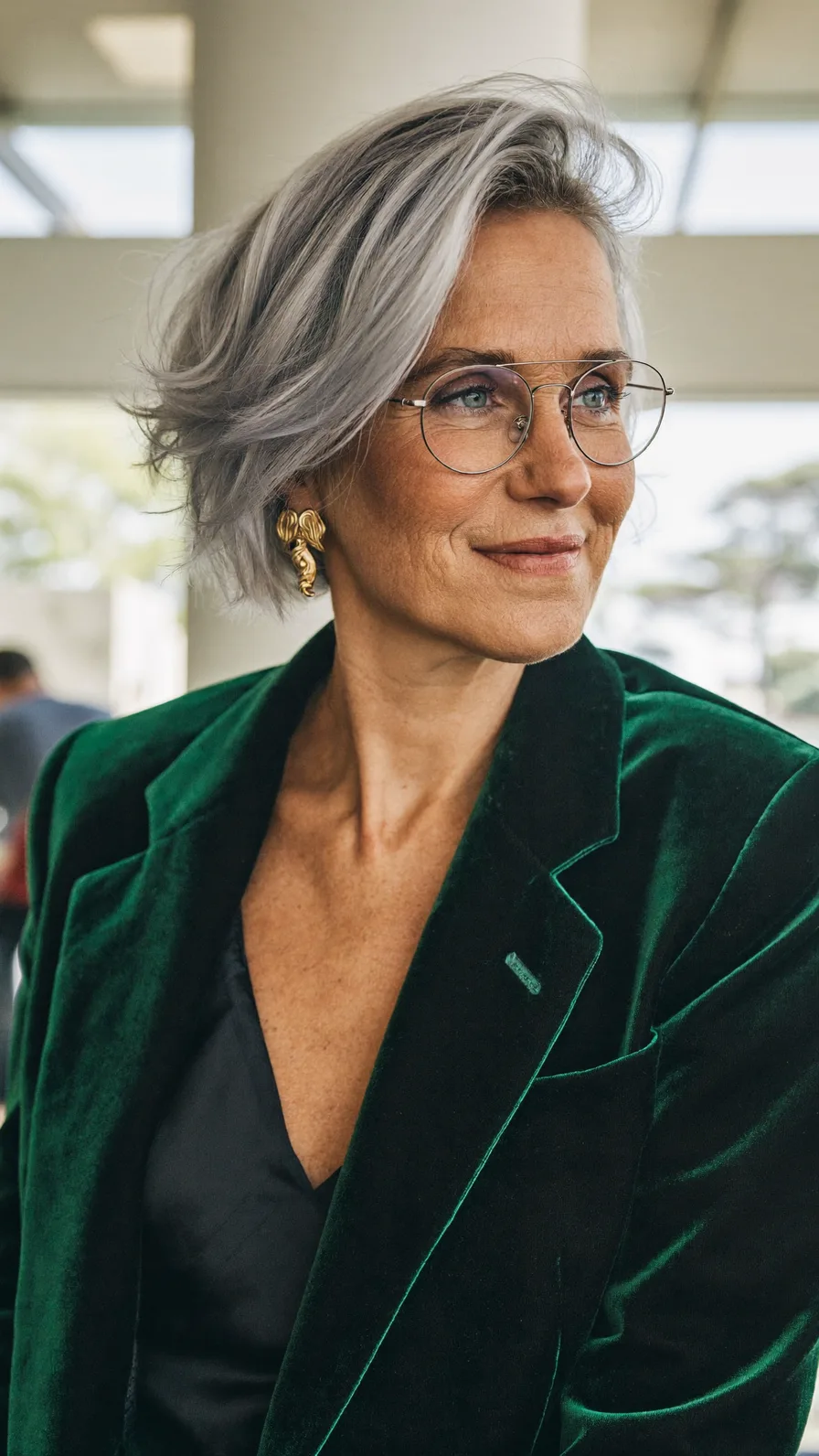 Elegant Layered Short Silver Hair with Side-Swept Volume