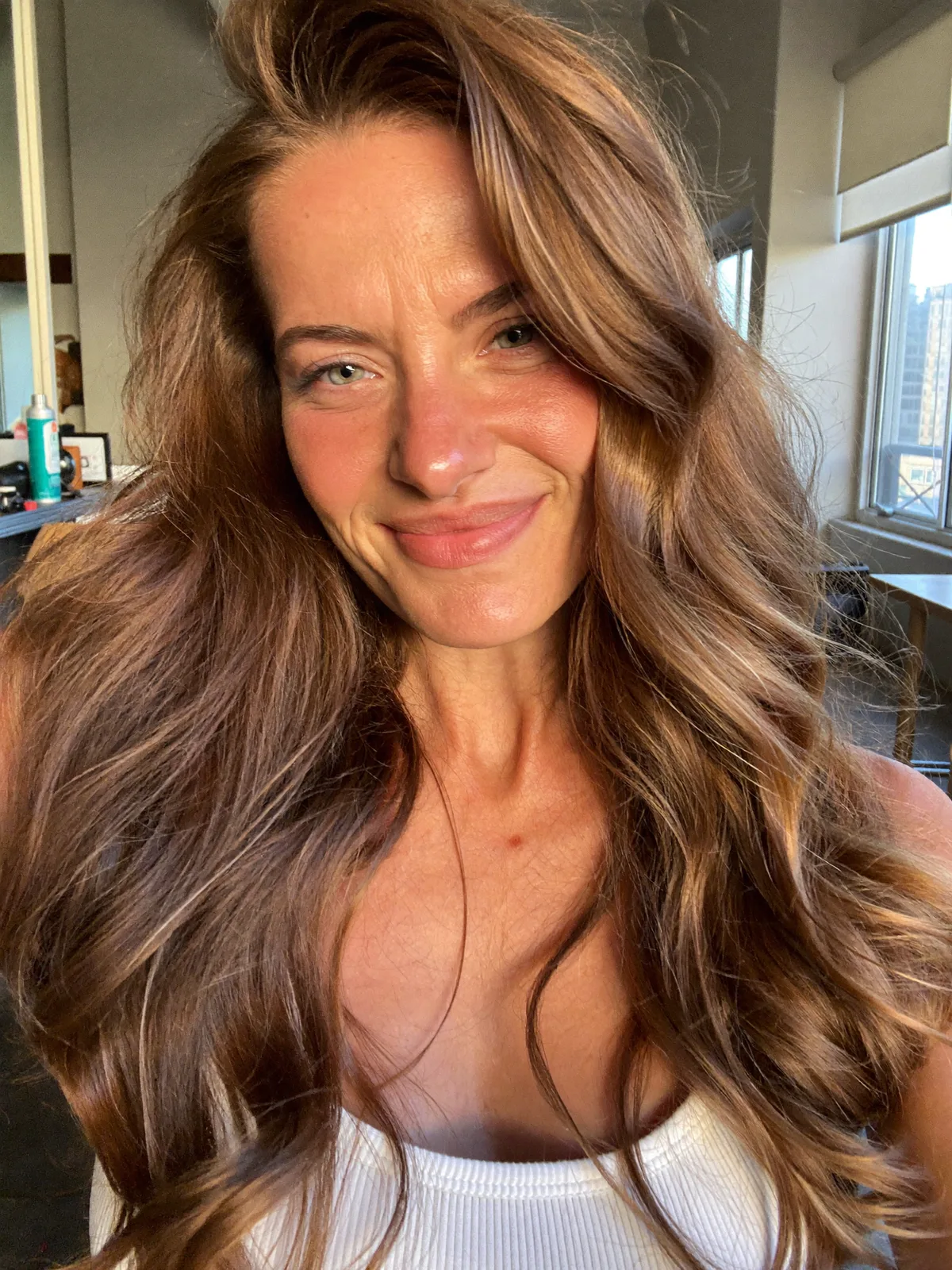 Voluminous Loose Waves with Warm Caramel Brown Highlights