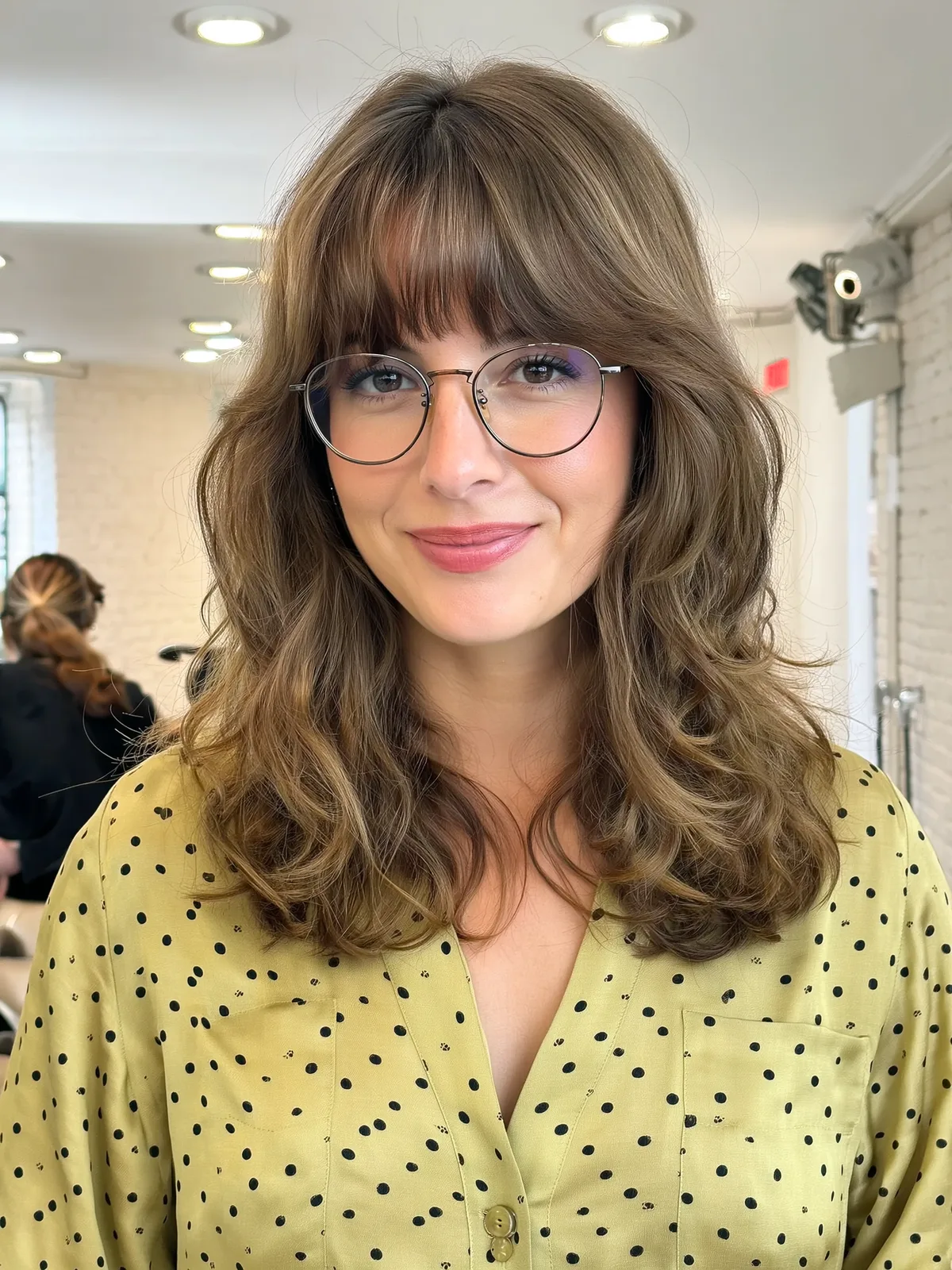 Layered Shoulder-Length Cut with Warm Caramel Waves
