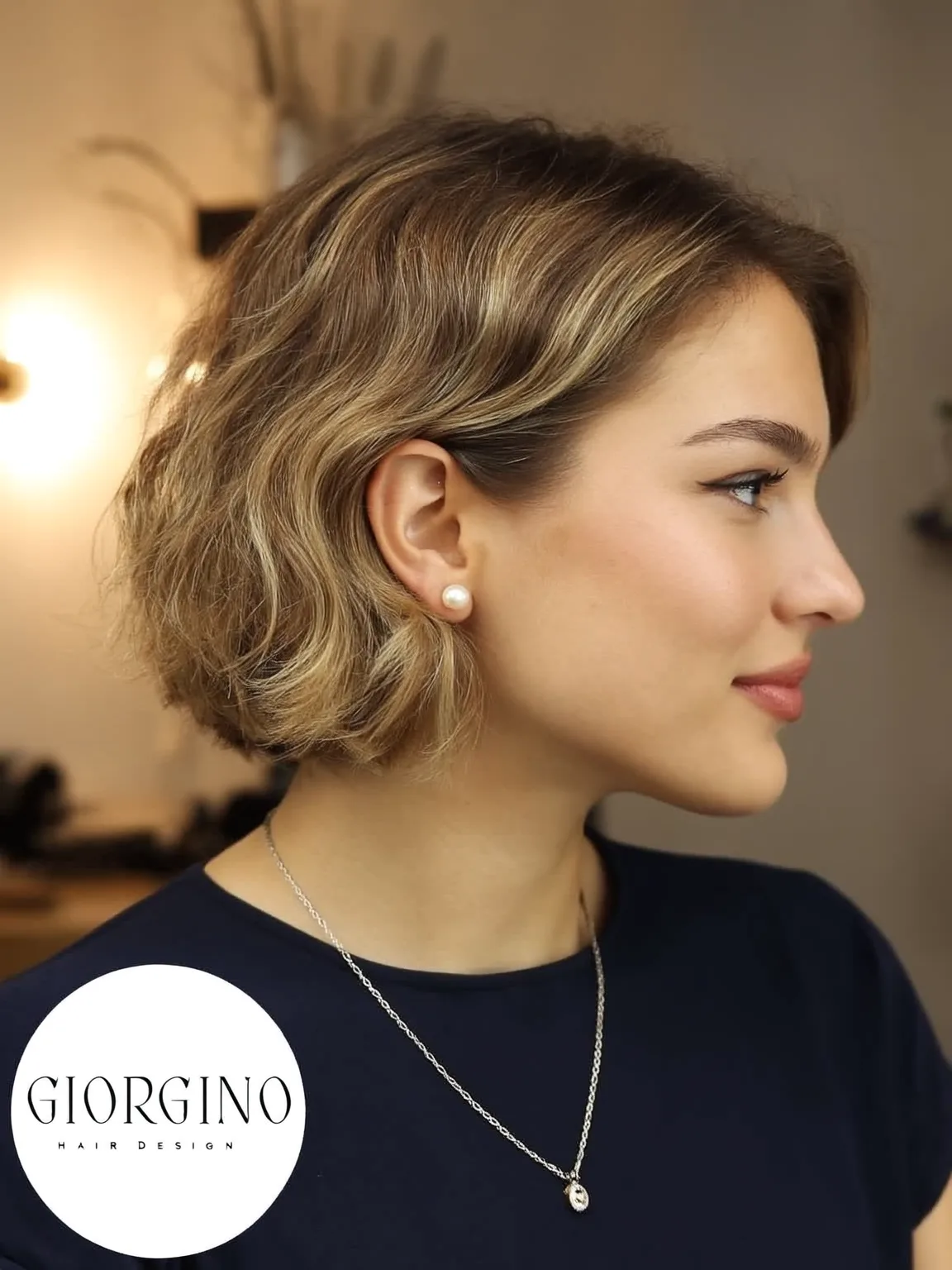 Chin-Length Bob in Warm Caramel Blonde Balayage
