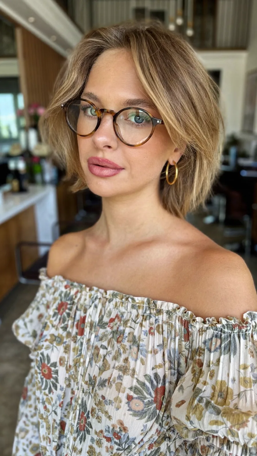 Soft Layered Shoulder-Length Bob with Curtain Bangs