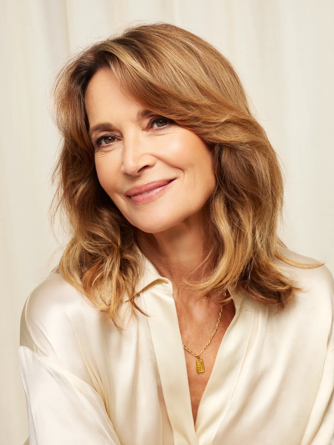 Shoulder-Length Warm Caramel Layers with Side Bangs