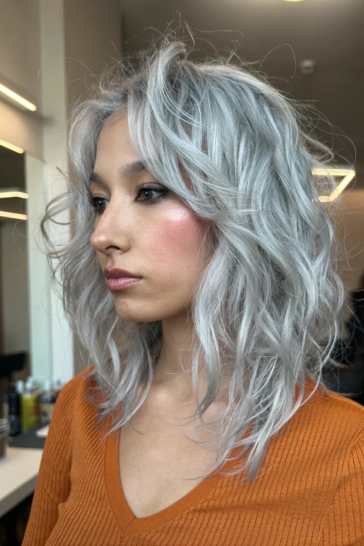 Shimmery Silver Long Bob with Effortless Shoulder-Length Waves